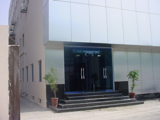 Moblink MSC Bulding FRF Lahore - Project Managment